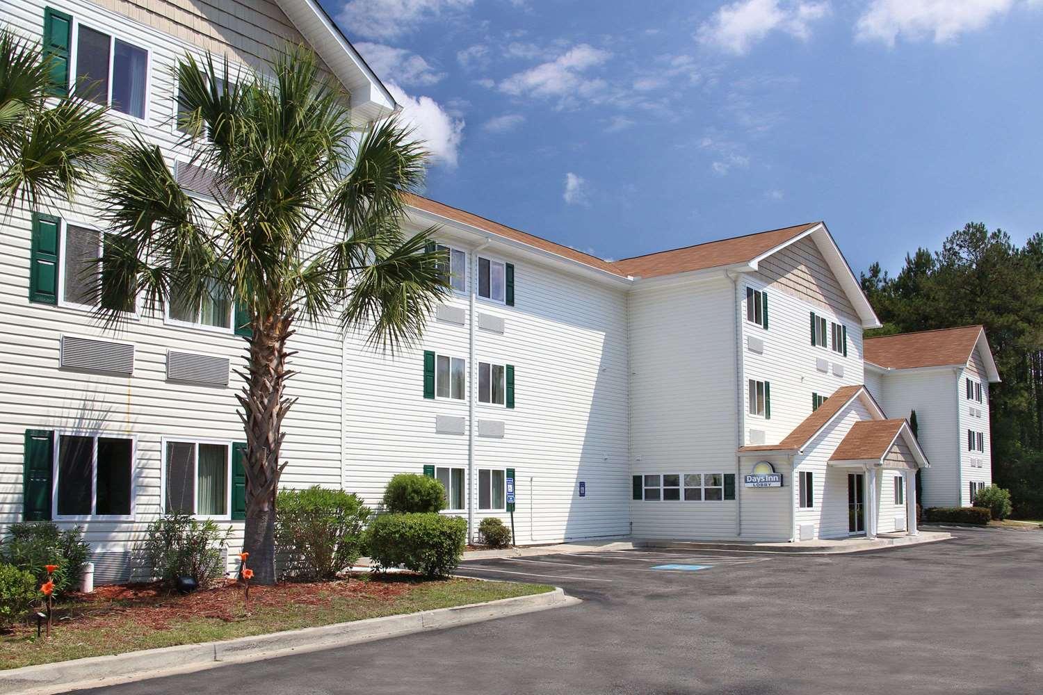 Red Roof Inn I-95 North Brunswick Дариен Екстериор снимка
