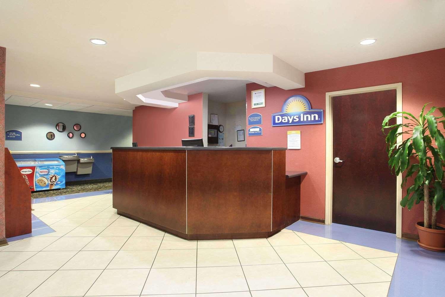 Red Roof Inn I-95 North Brunswick Дариен Екстериор снимка